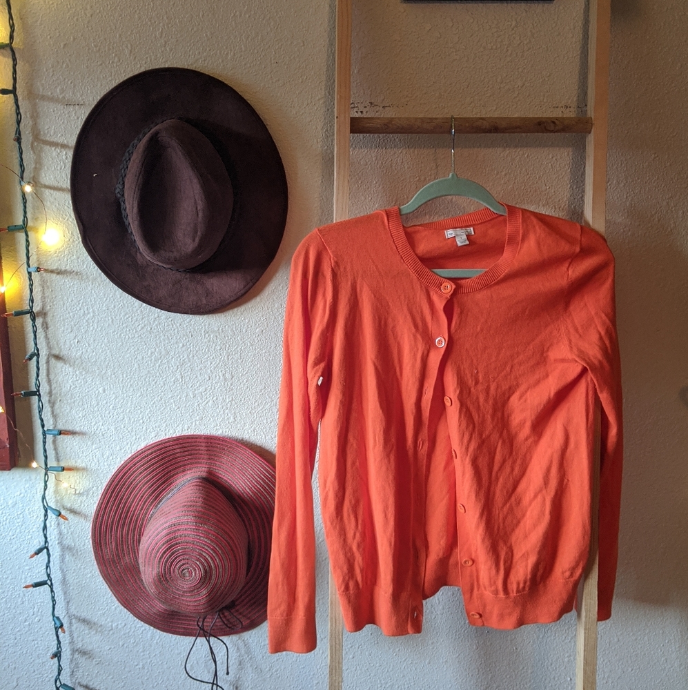 3 for $20 Gap button down poppy cardigan